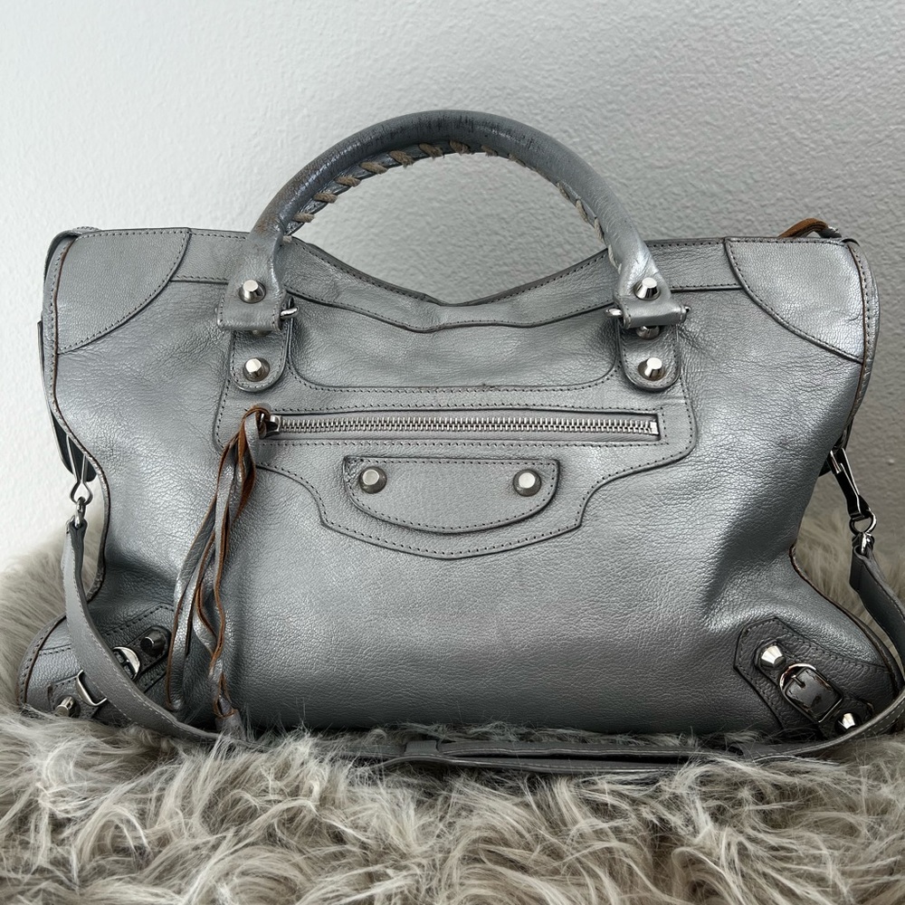 Balenciaga purse - Rare find- large size unique silver color
